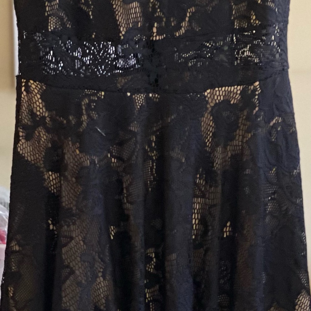 DRESS 👗 - Picture 5 of 9